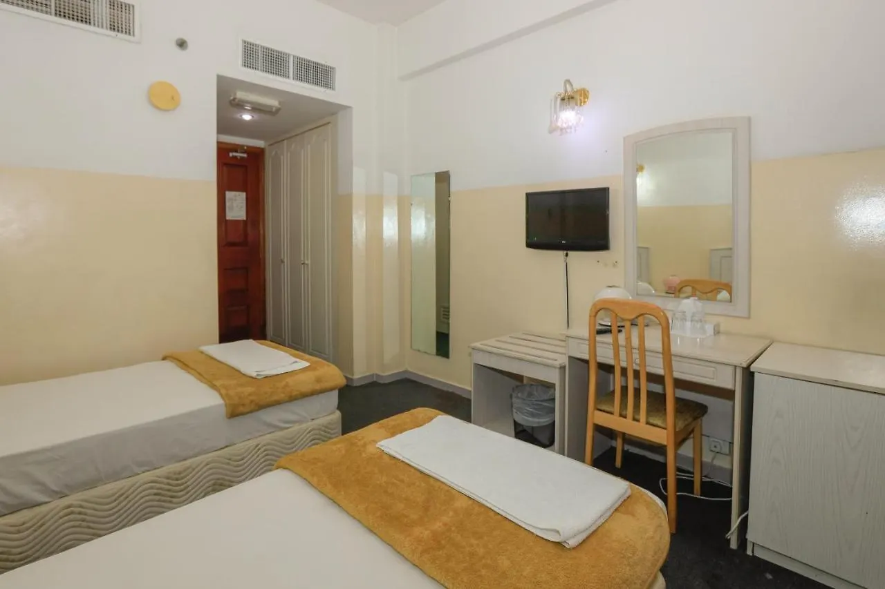 Queens Hotel Dubai 2*,  Emirati Arabi Uniti