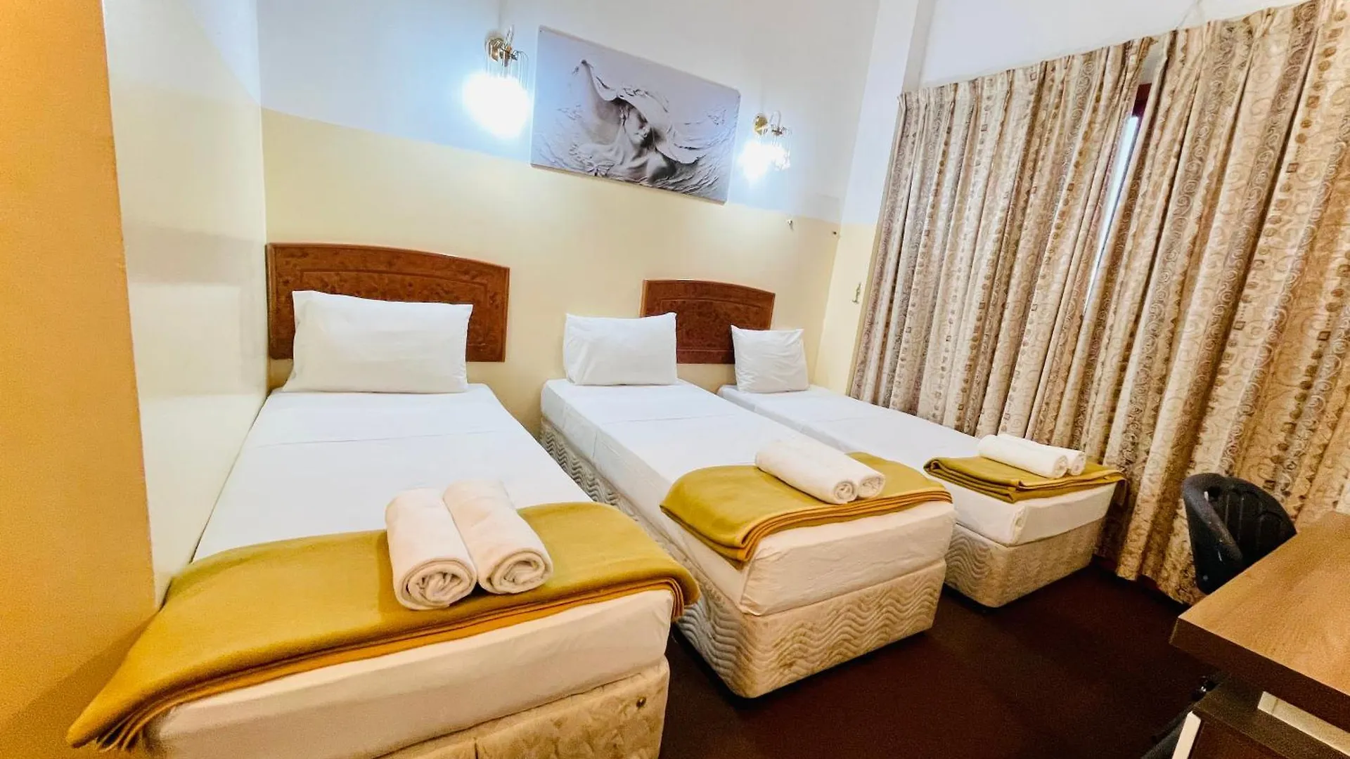 Queens Hotel Dubai